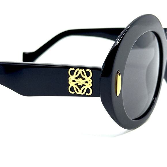 NEW!!! LOEWE Sunglasses LW40146I 01A Authentic - Picture 6 of 11